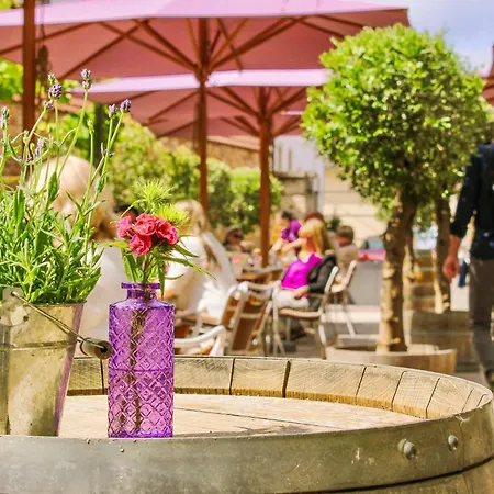 Im Weingut Am Nil Gasthof *